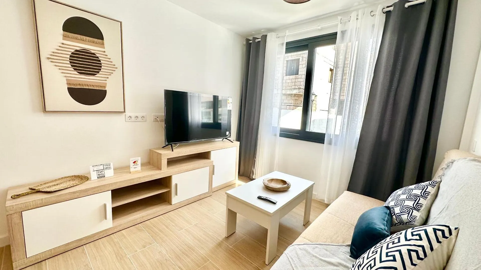 La Cotufa En El Centro De Corralejo, Dos Habitaciones Con Dos Banos, Terraza Privada Y Wifi